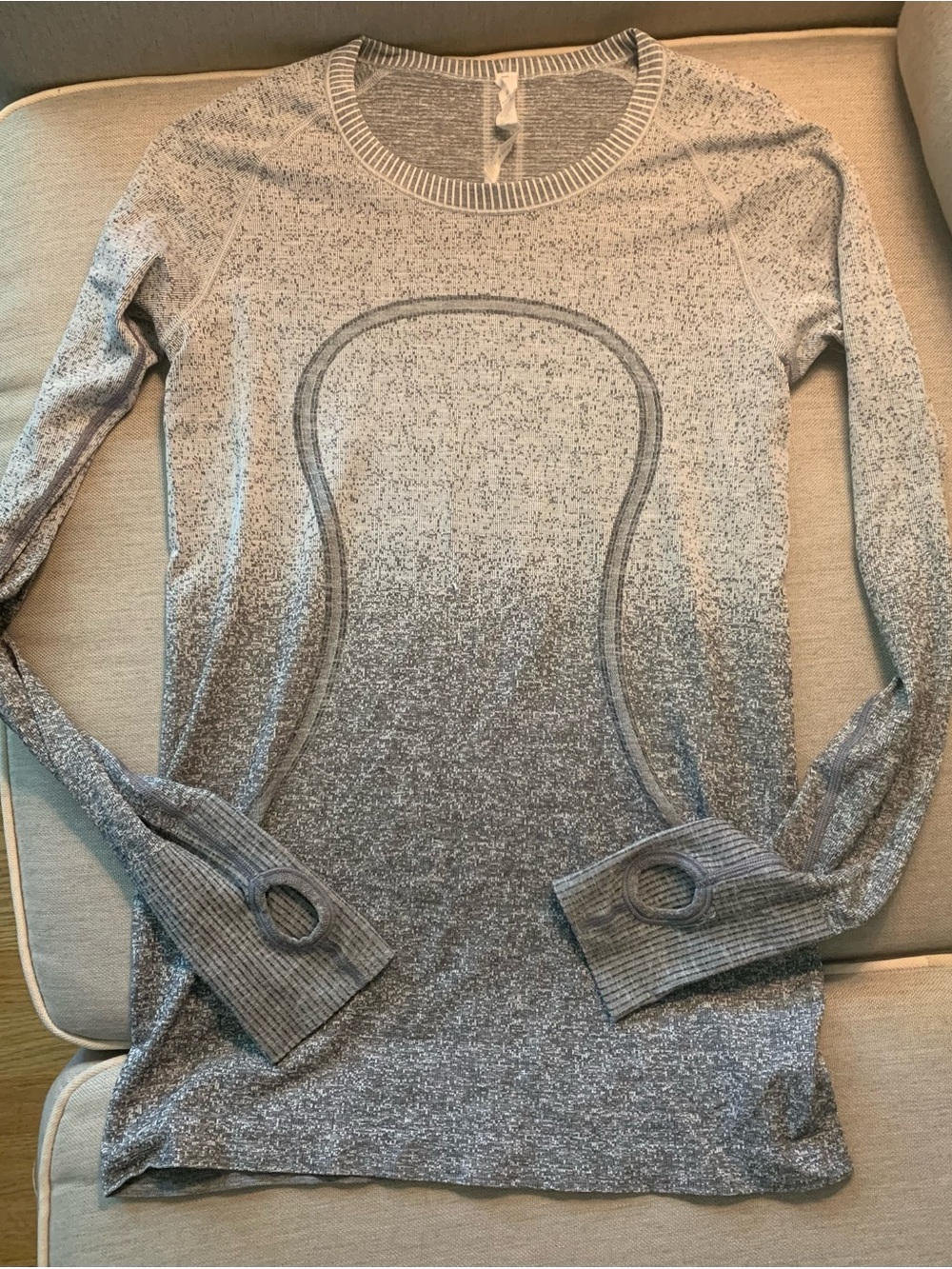 lululemon athletica Heathered Light Gray Swiftly sweater